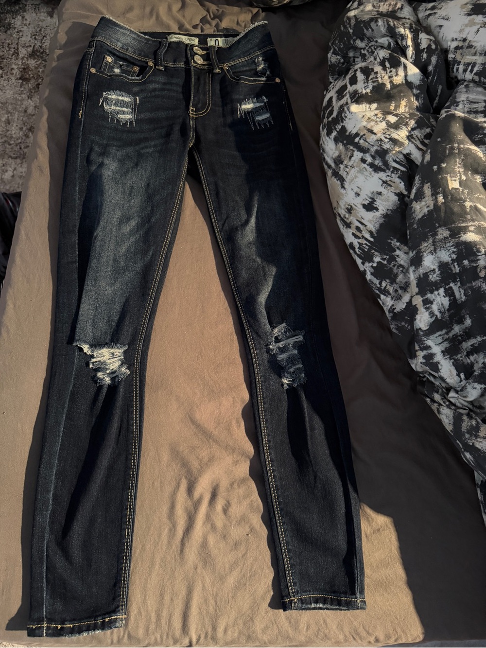 Indigo Rein Dark Indigo Distressed Skinny Jeans